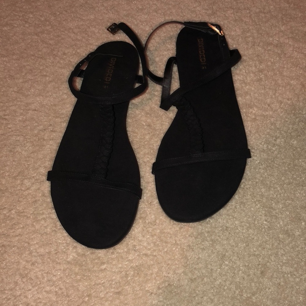 Brand new sandals
